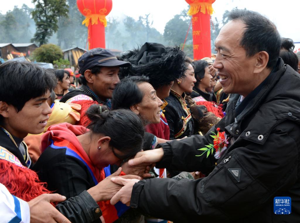 西藏交通十年跨越 助力各族人民幸福生活