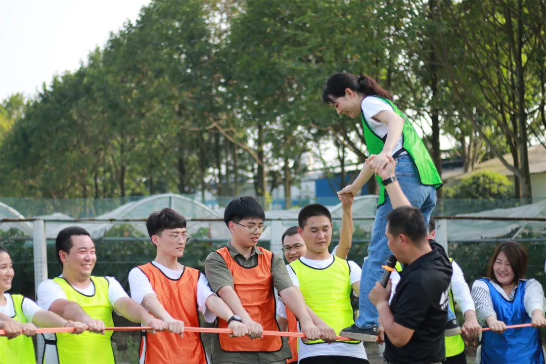 乘浪而上！计支宝半年度会议圆满结束